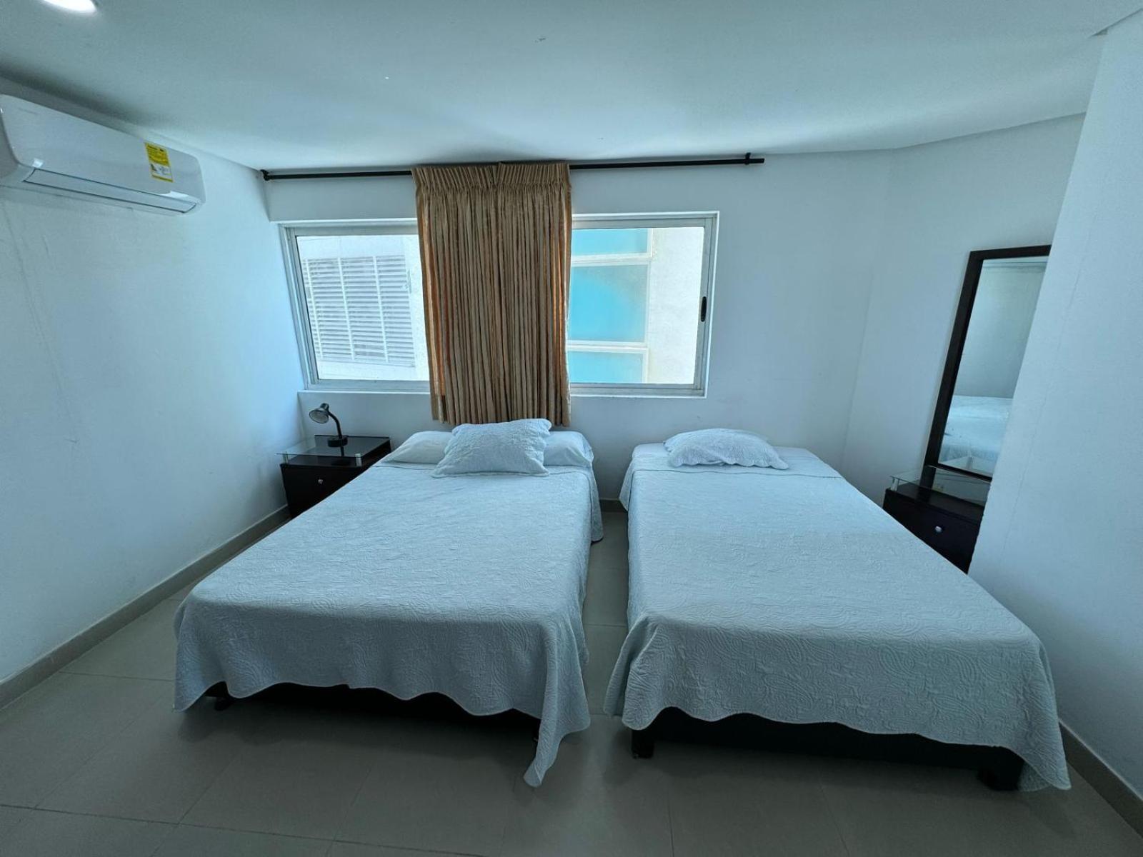 Apartamento En Laguito Ed Torres Del Lago 604 Icdi Cartagena Exterior photo